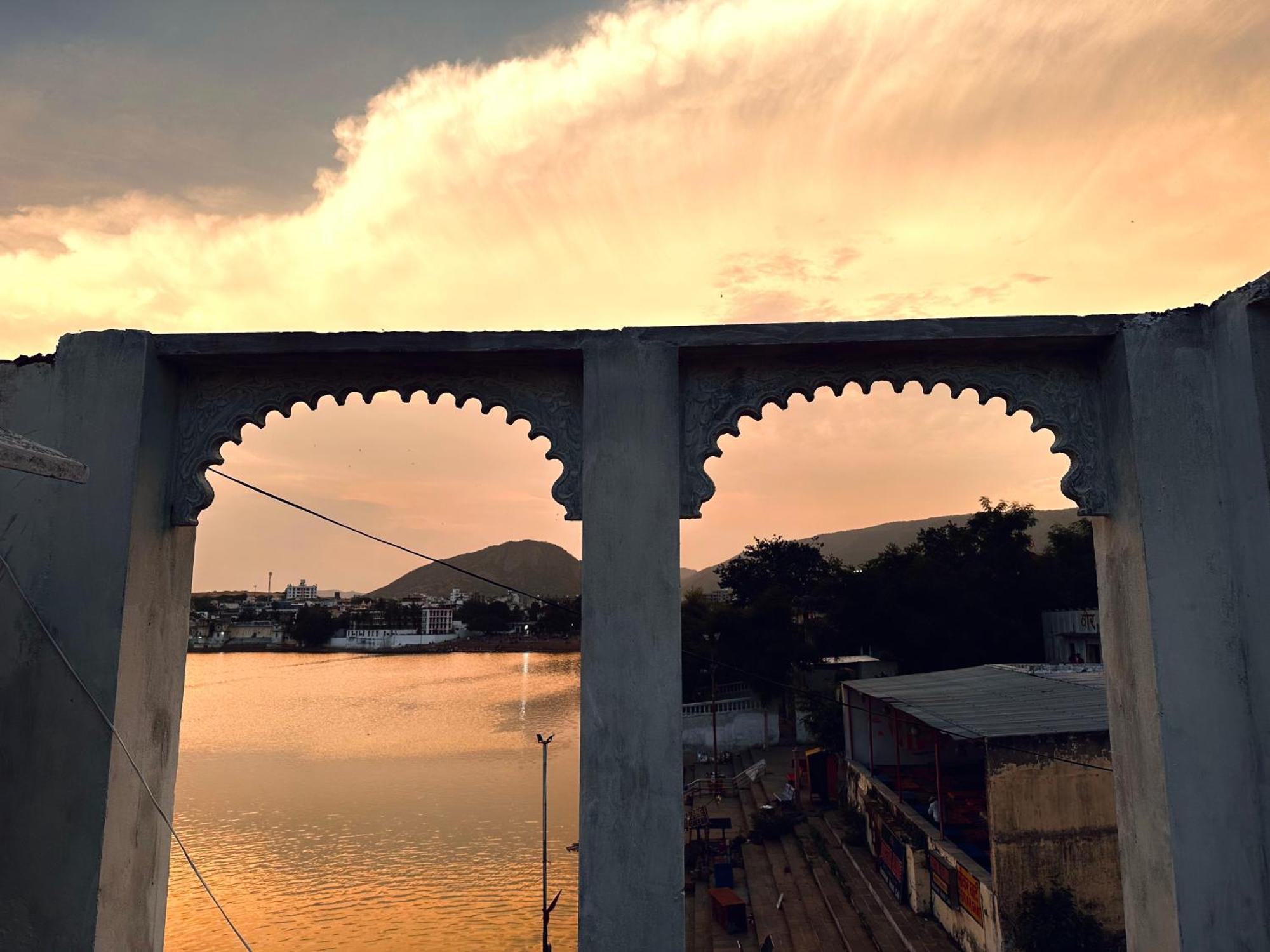 Hotel Kota Kunj Heritage Пушкар Экстерьер фото
